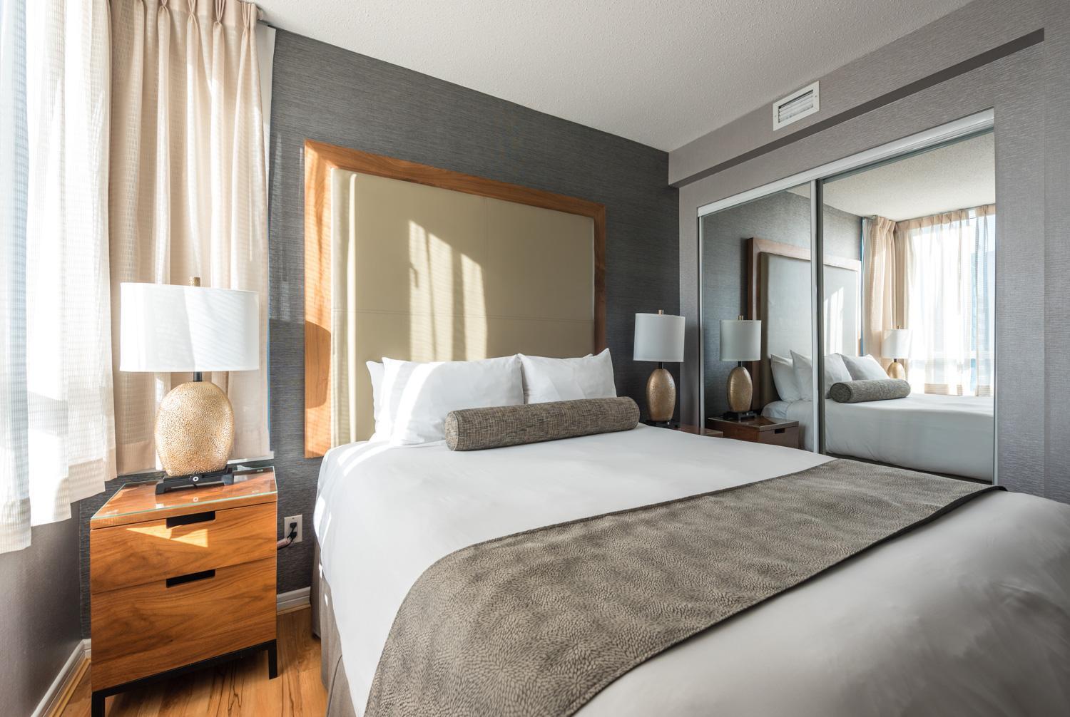 Carmana Hotel & Suites