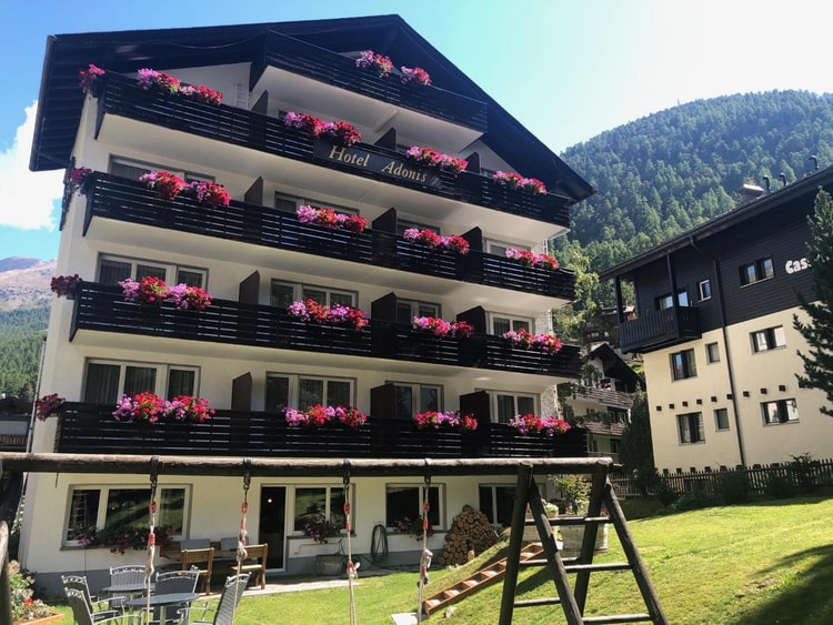hotel image 0