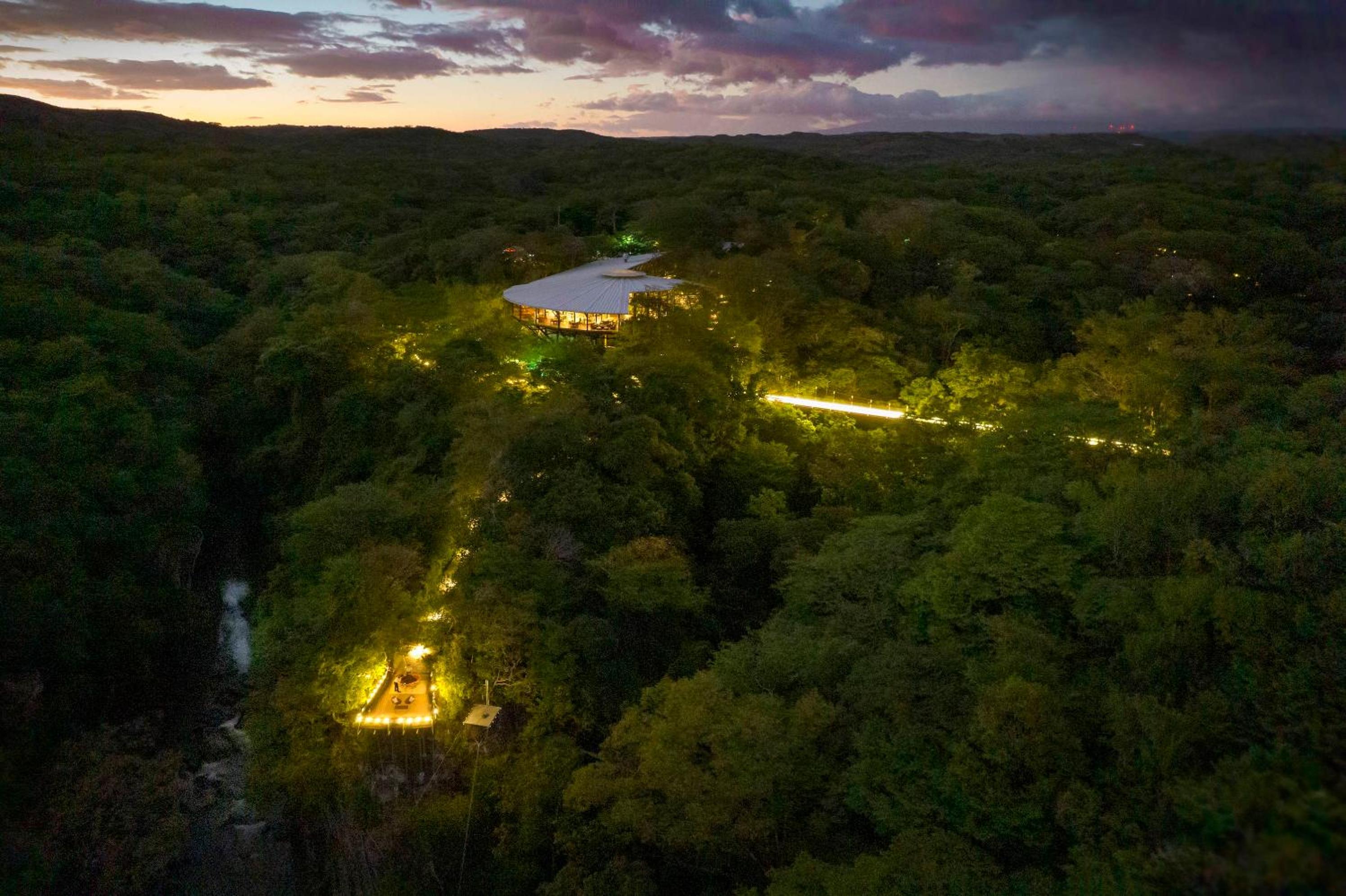 Rio Perdido Hotel & Thermal River