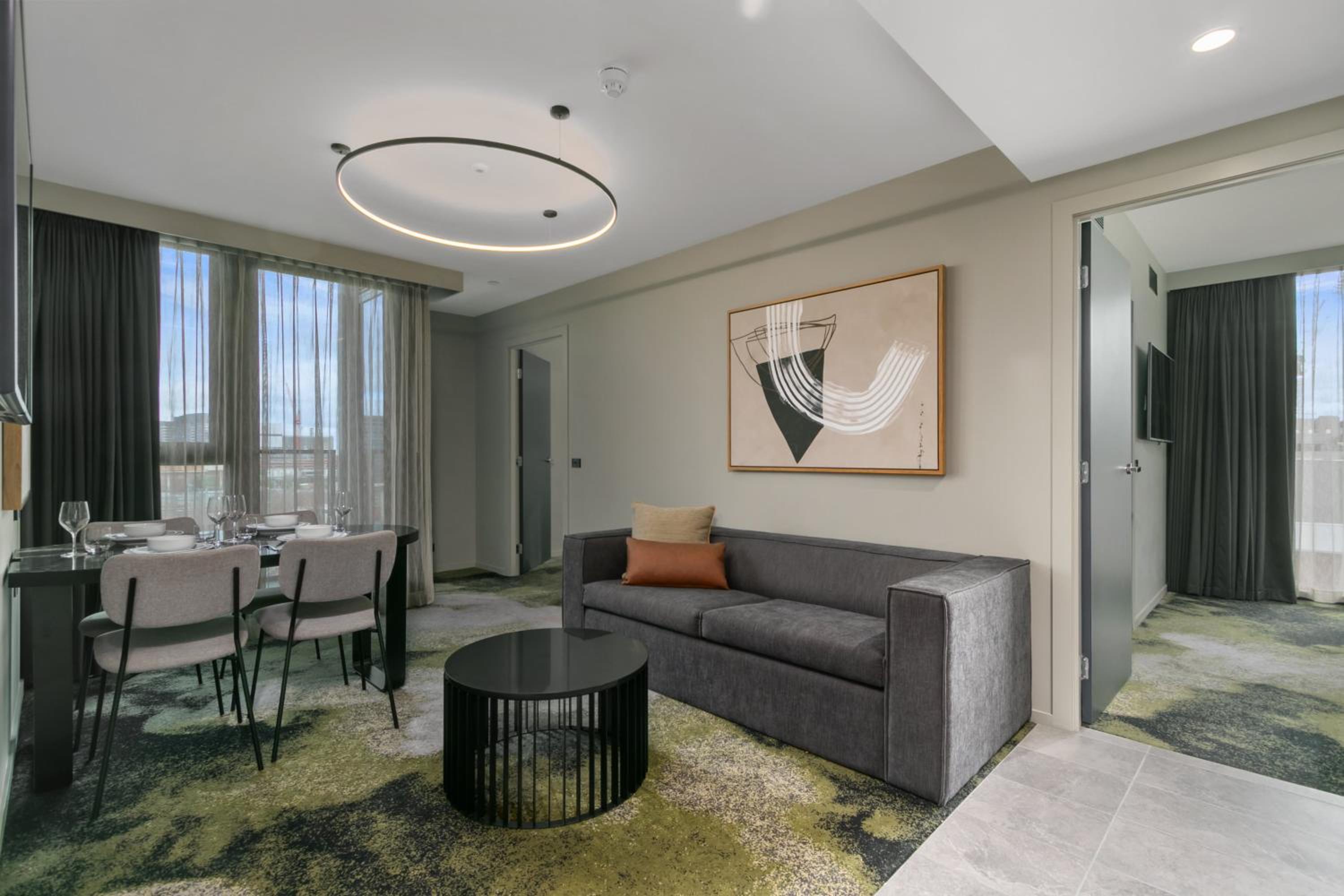 Melbourne City Apartment Hotel