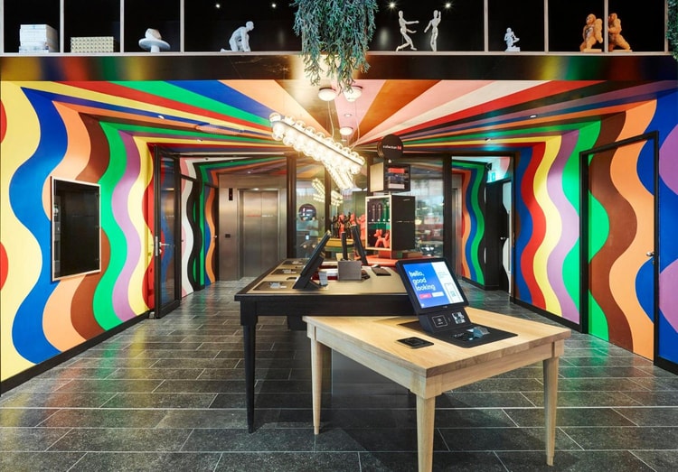 hotel reception