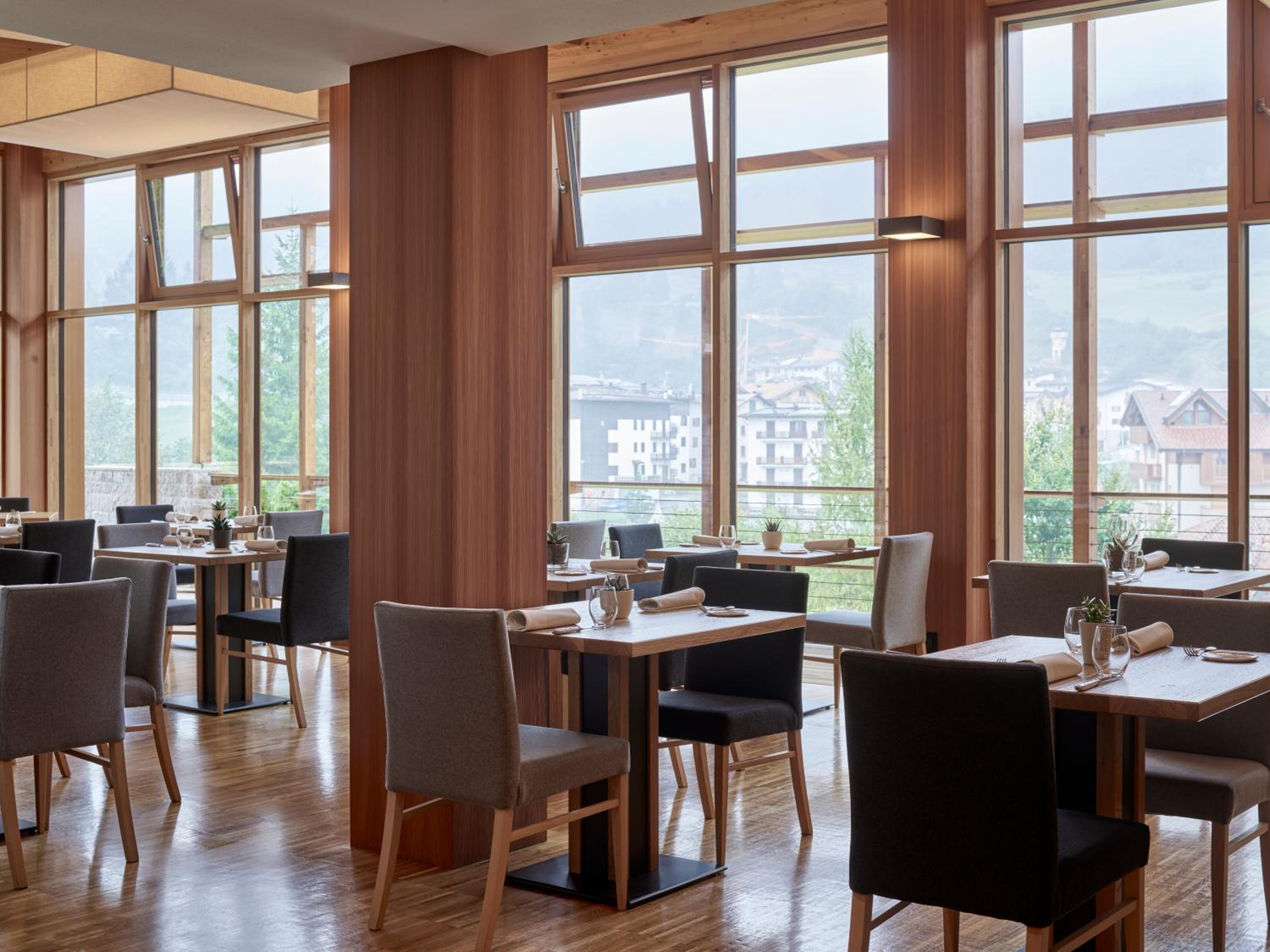 Corona Dolomites Hotel