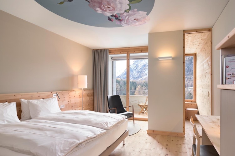 hotel image 0