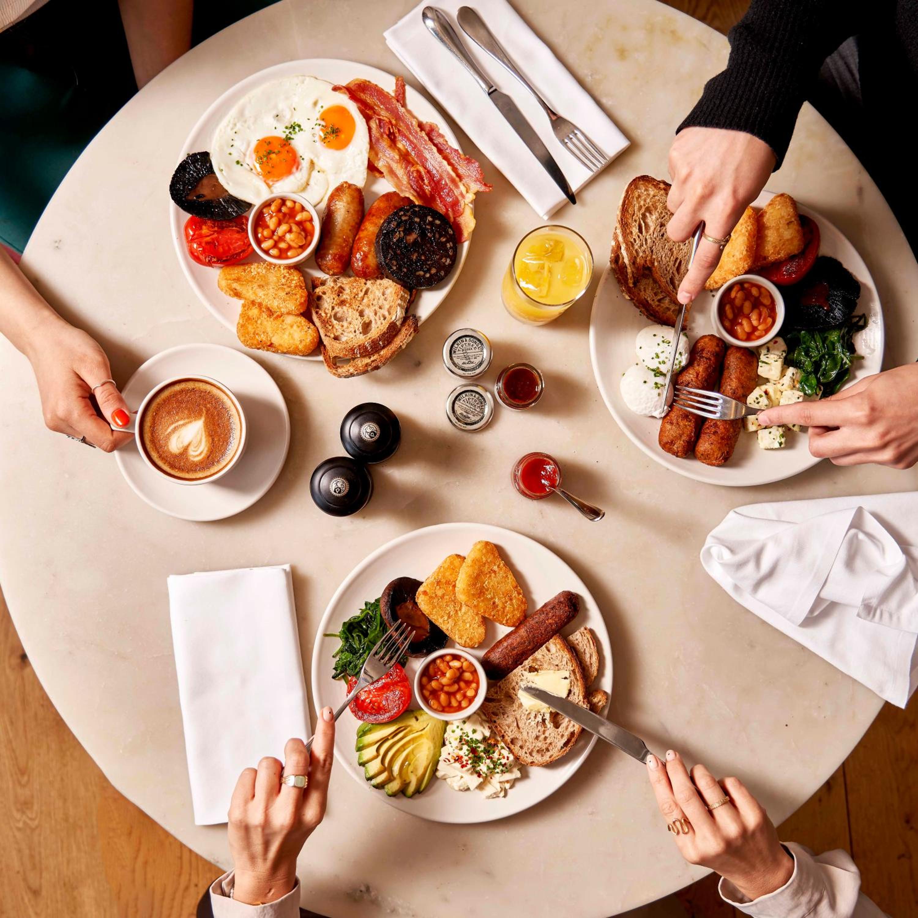 breakfast buffet