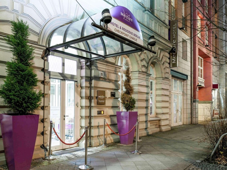 hotel image 0