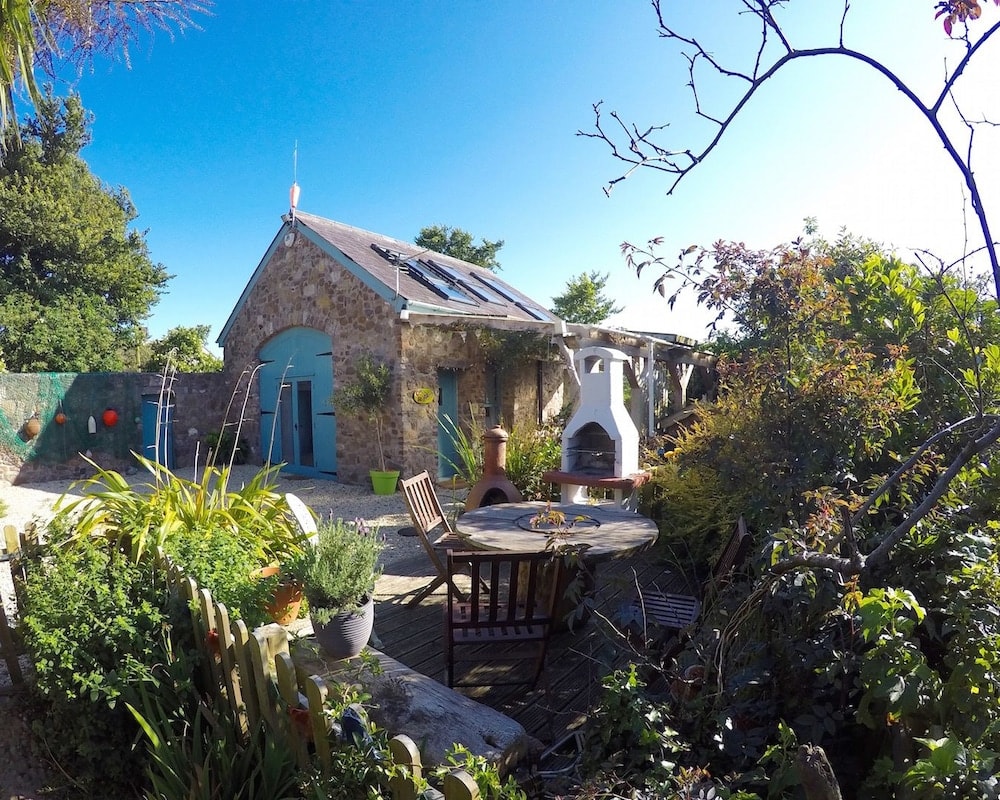Western House B and B