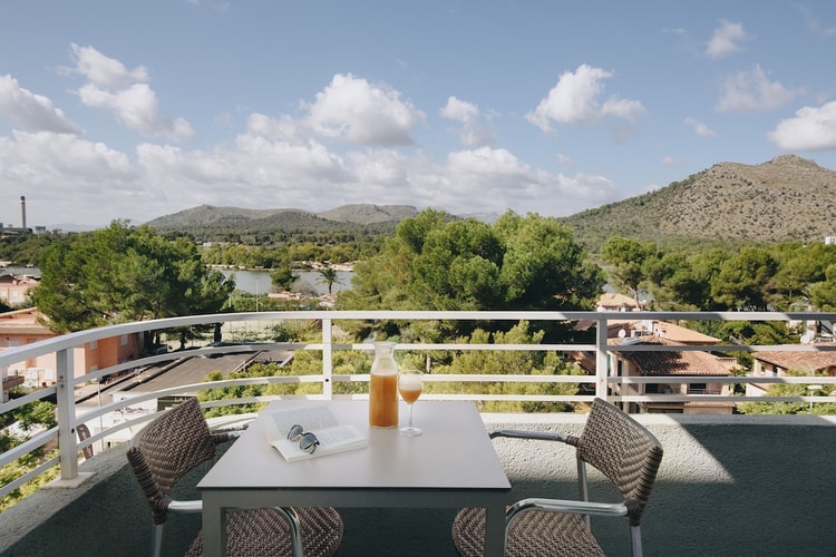 hotel image 0
