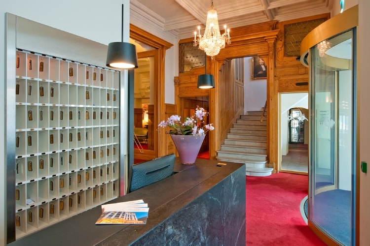 hotel image 0