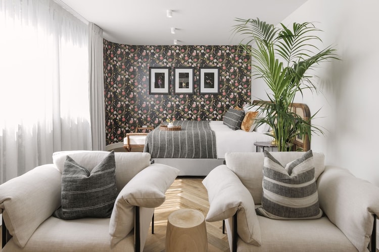 hotel image 0