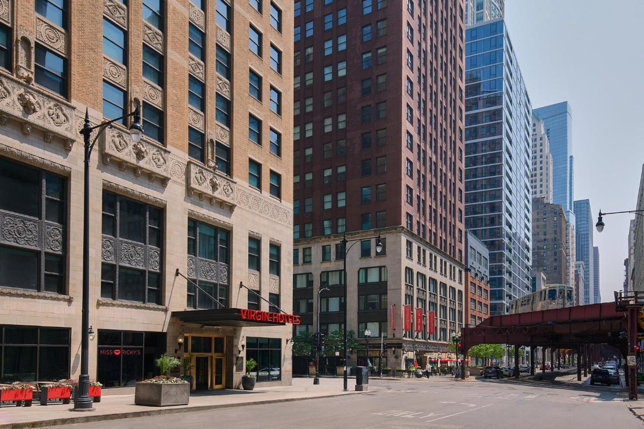 Sports Illustrated Resorts Chicago