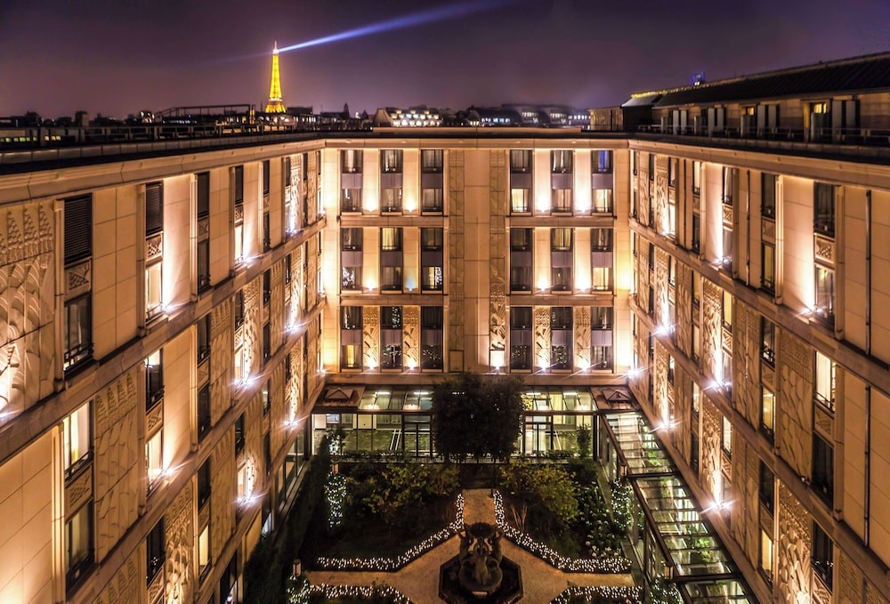L'Hôtel du Collectionneur Paris, Paris — padel hotel
